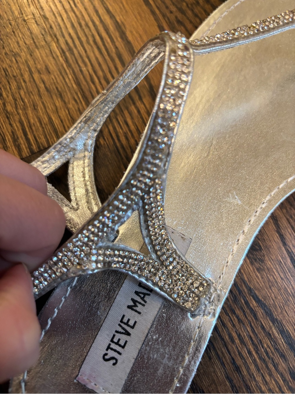 Steve Madden silver Rhinestone T-Strap Women’s Sandals - Picture 3 of 4